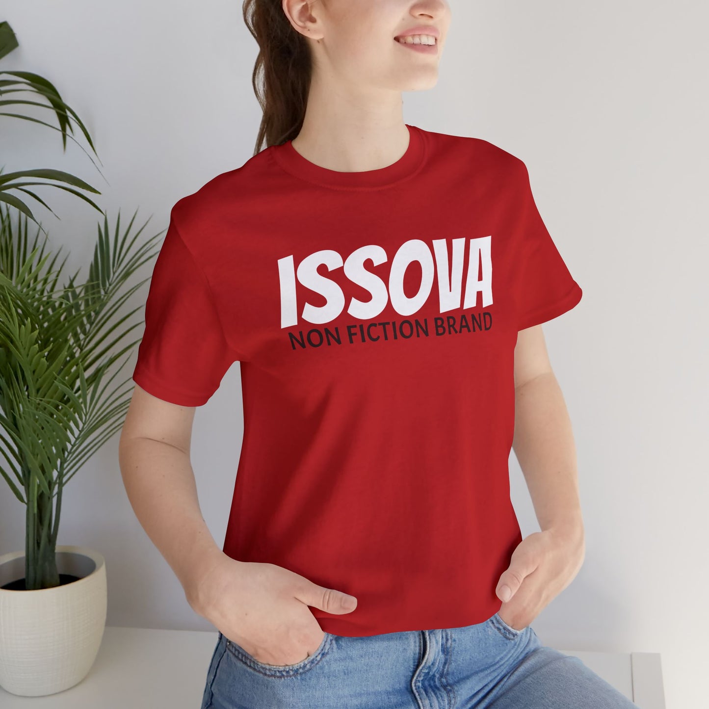 IssOva Classic Tee